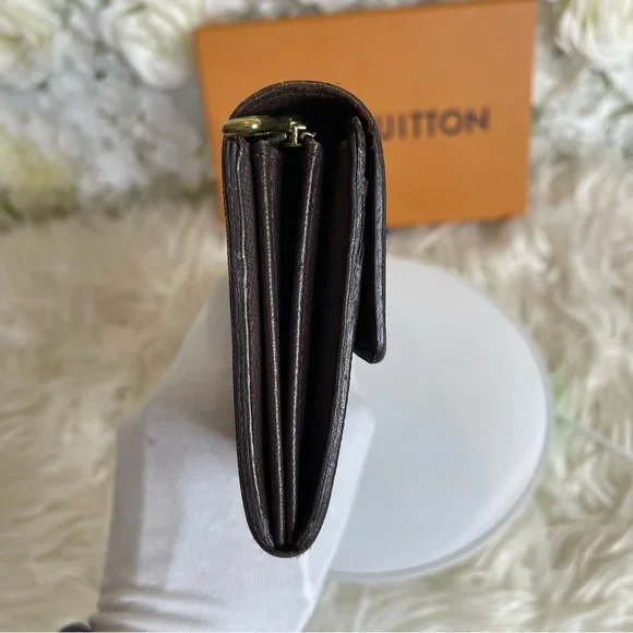 LIKE NEW LV DAMEIR EBENE - Picture 10 of 17